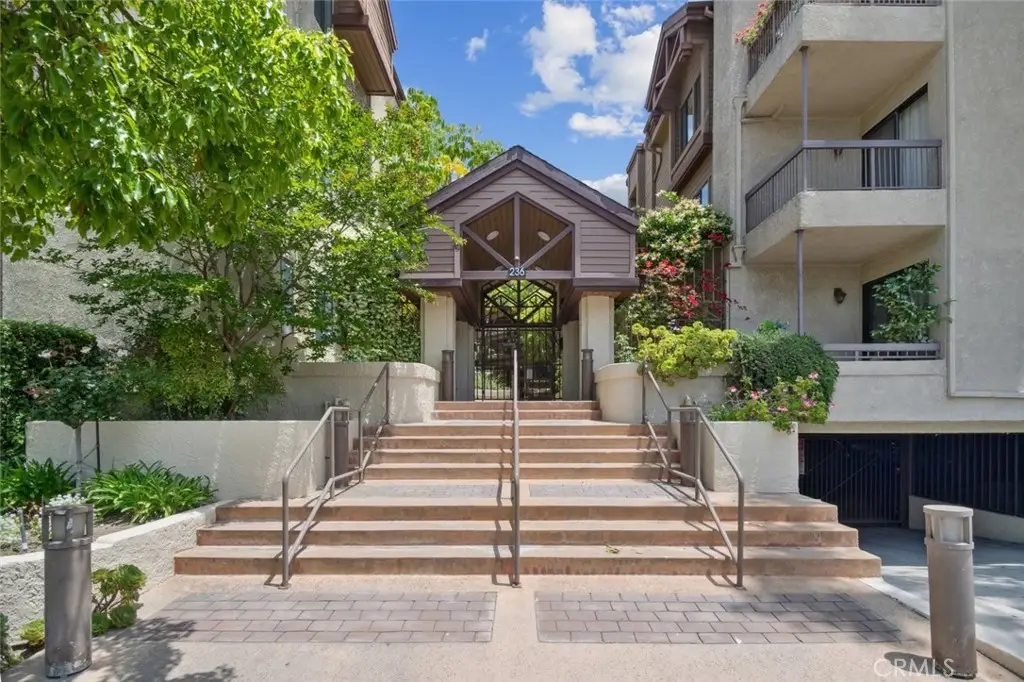 236 N Louise Street #104, Glendale, CA 91206 - #1