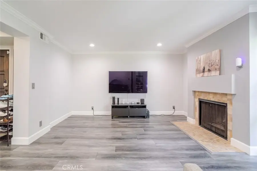 236 N Louise Street #104, Glendale, CA 91206 - #3