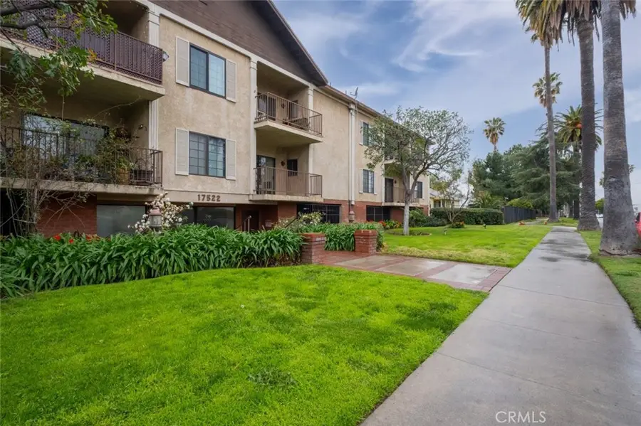 17522 Sherman Way #202, Van Nuys, CA 91406 - #3