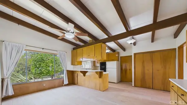 1633 Loma Crest Street, Glendale, CA 91205