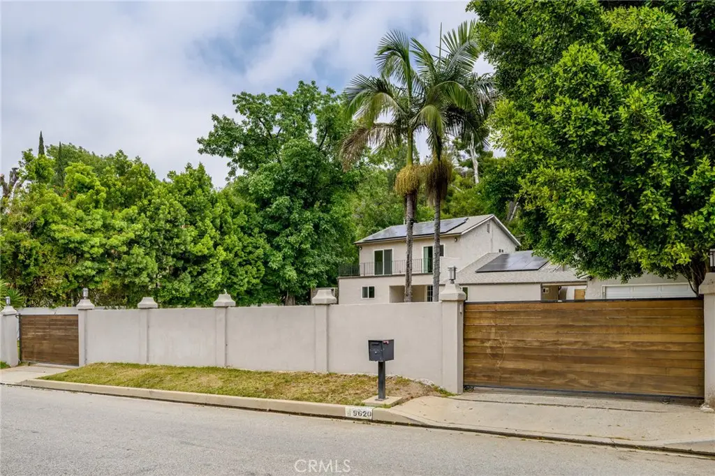 9620 Wheatland, Sunland, CA 91040 - #1