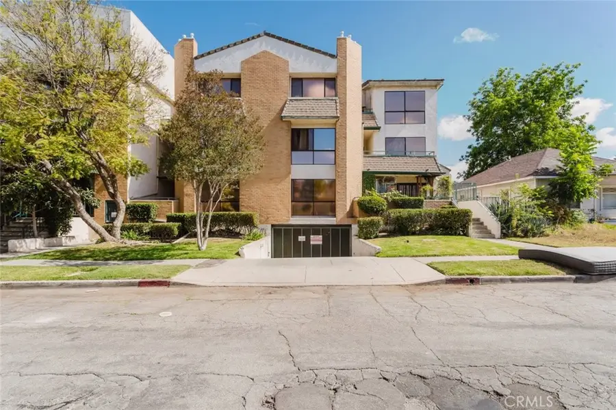 413 Hawthorne Street #206, Glendale, CA 91204 - #3