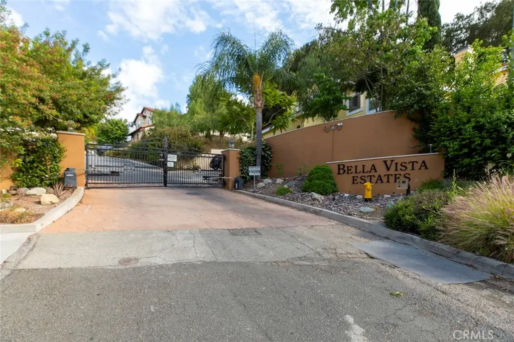 23811 Bella Vista Drive, Newhall, CA 91321 - #1