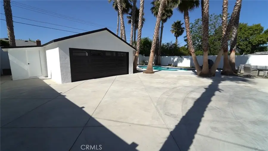 18635 Lanark, Reseda, CA 91335 - #2