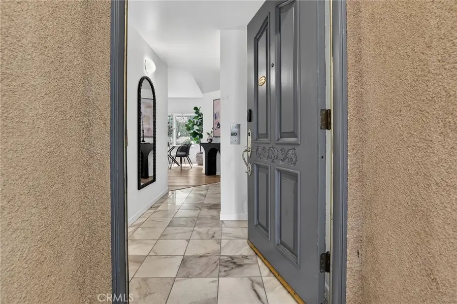 10626 Holman Ave #1b, Los Angeles, CA 90024 - #2