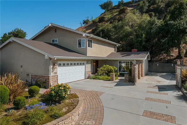 900 Chudleigh Lane, Glendale, CA 91207