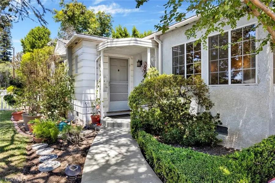 5438 Radford Avenue, Valley Village, CA 91607 - #3