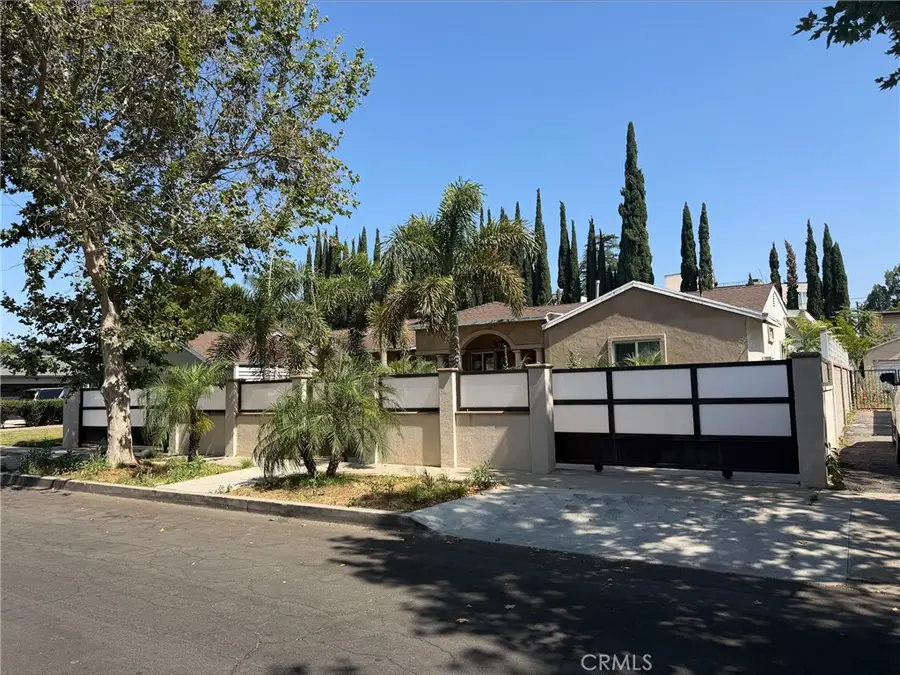 13417 Friar, Valley Glen, CA 91401 - #2