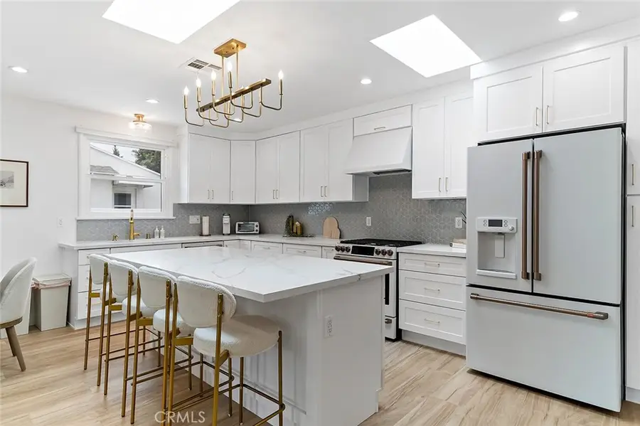 618 N Pass, Burbank, CA 91505 - #3