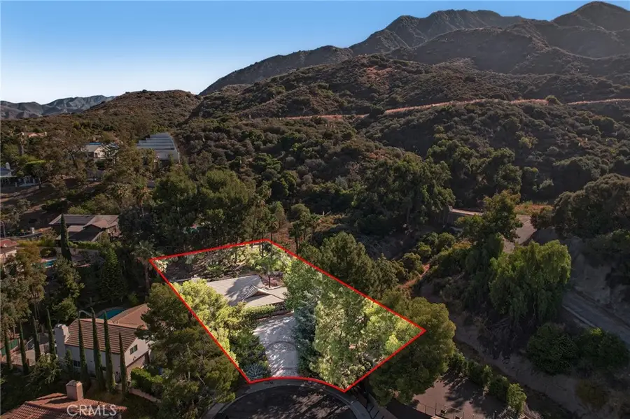 10919 Deliban Street, Tujunga, CA 91042 - #2
