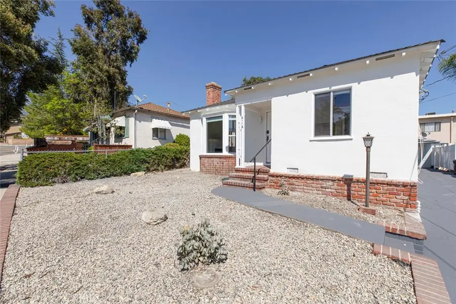 4116 Briggs Avenue, Montrose, CA 91020 - #3