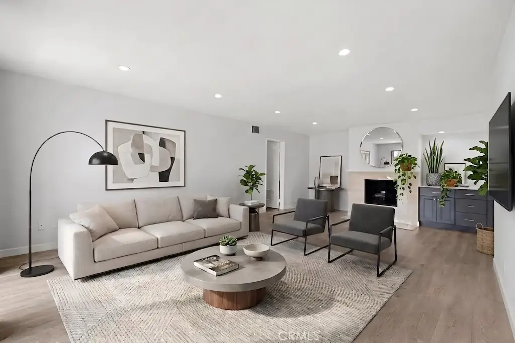 4536 Colbath Avenue #101, Sherman Oaks, CA 91423 - #1