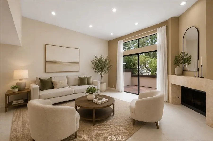 1349 N Columbus #21, Glendale, CA 91202 - #3