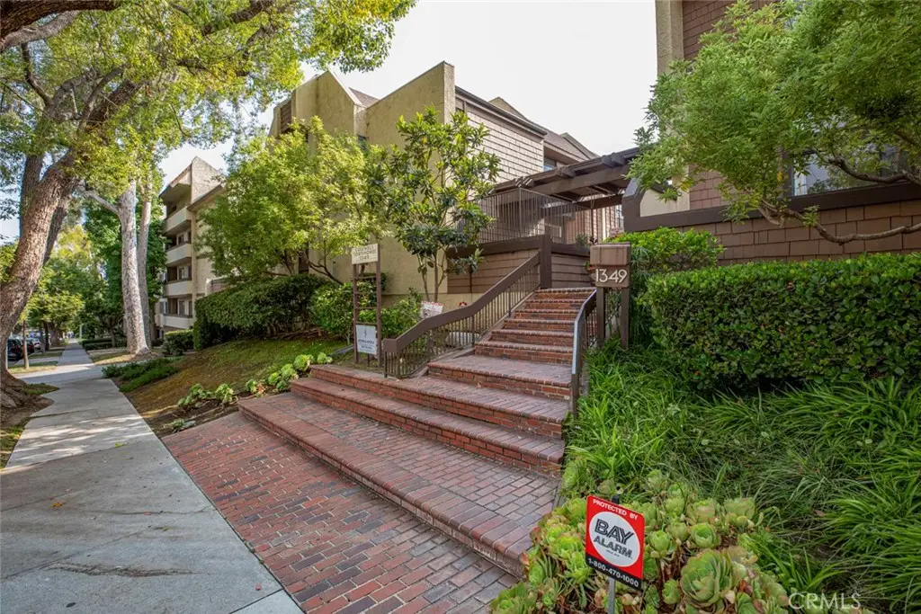 1349 N Columbus #16, Glendale, CA 91202 - #1