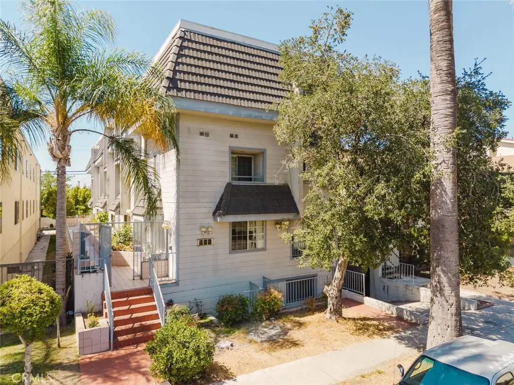 444 Myrtle Street #4, Glendale, CA 91203 - #1