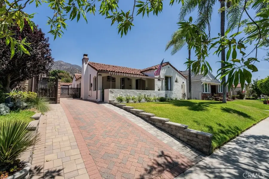 2061 Bellevue Drive, Glendale, CA 91201 - #2