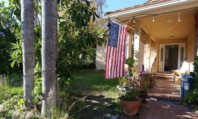 2241 Flintridge, Glendale, CA 91206 - #2