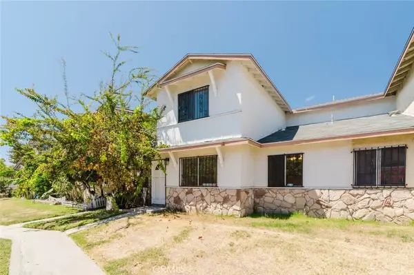 7 Fiesta Lane, Carson, CA 90745