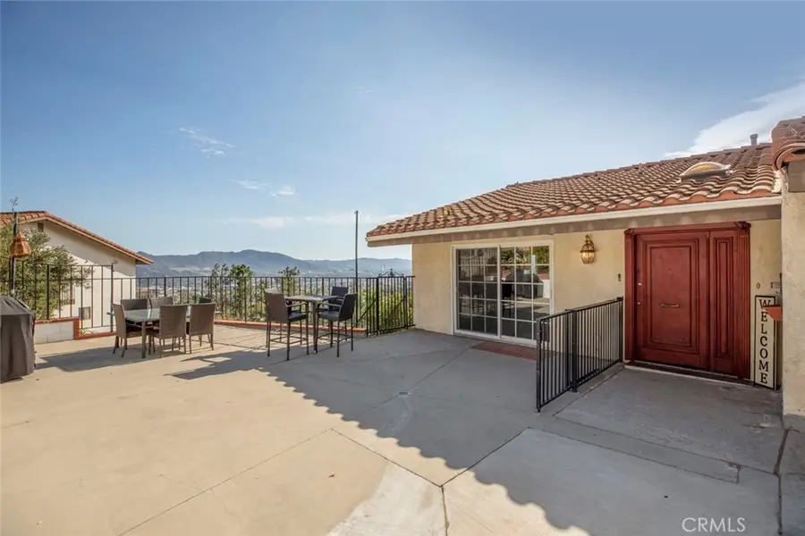1218 E Tujunga, Burbank, CA 91501 - #2