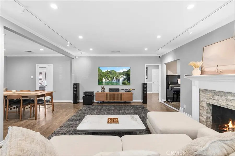 1358 Justin, Glendale, CA 91201 - #2