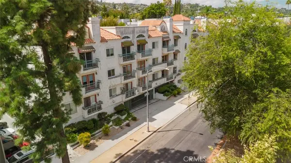 13220 Valleyheart Drive #202, Studio City, CA 91604