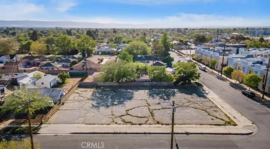706 W Milling St, Lancaster, CA 93534 - #1