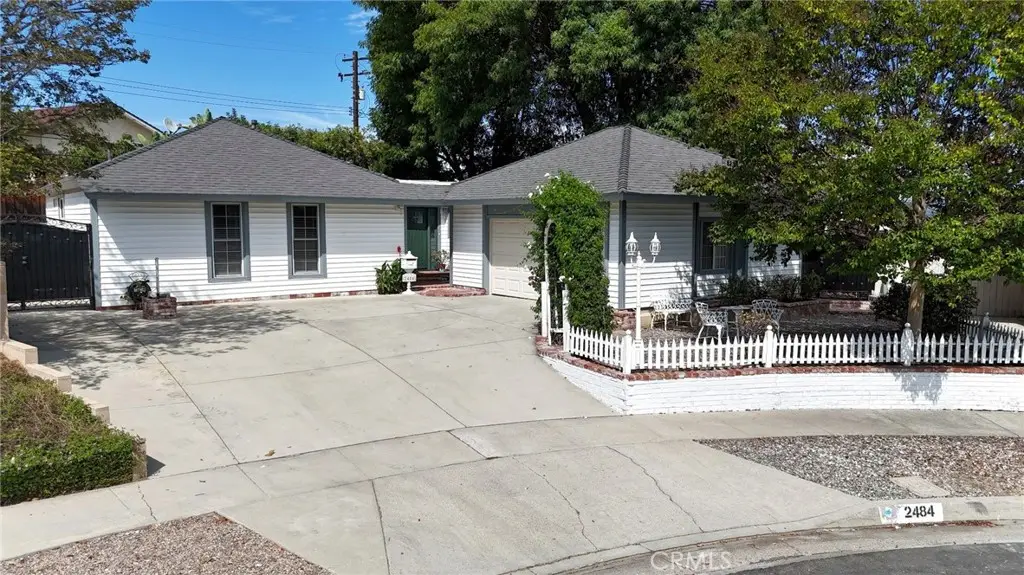 2484 Cambridge, Fullerton, CA 92835 - #1