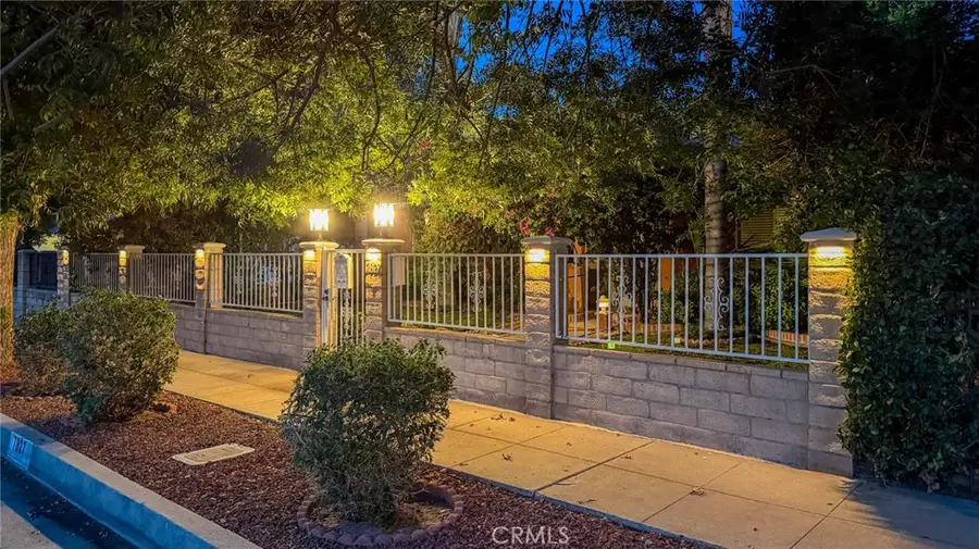 7827 Louise, Northridge, CA 91325 - #3