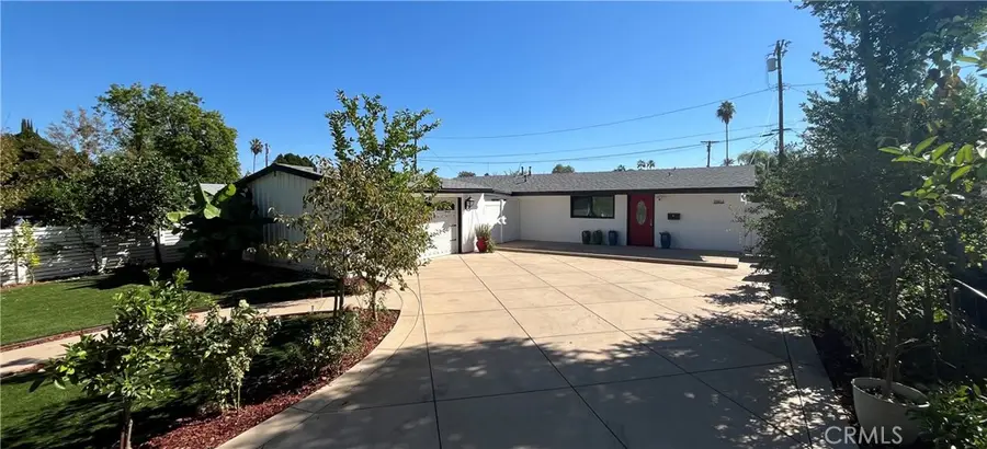 19412 Cantara St, Reseda, CA 91335 - #2
