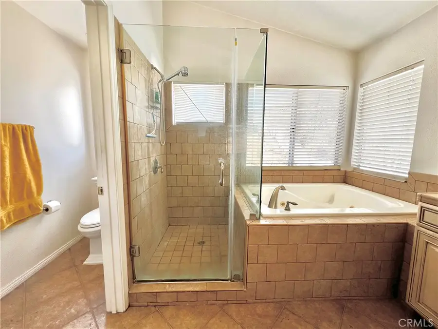 1040 La Salle, Corona, CA 92879 - #3