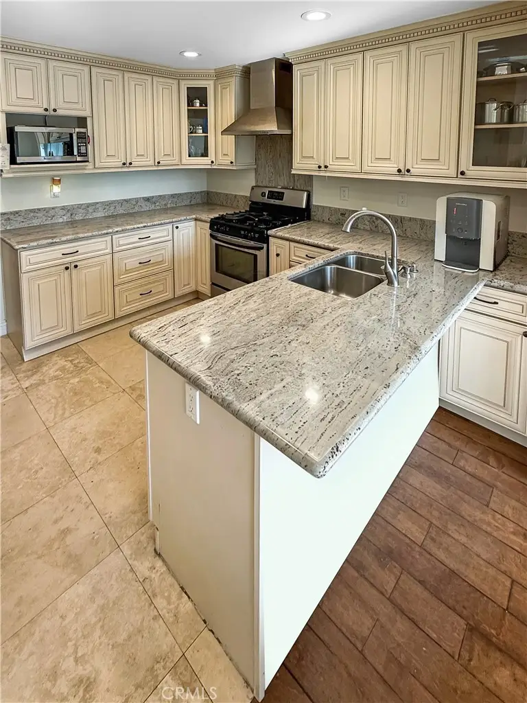 19169 Index Street #1, Porter Ranch, CA 91326 - #3