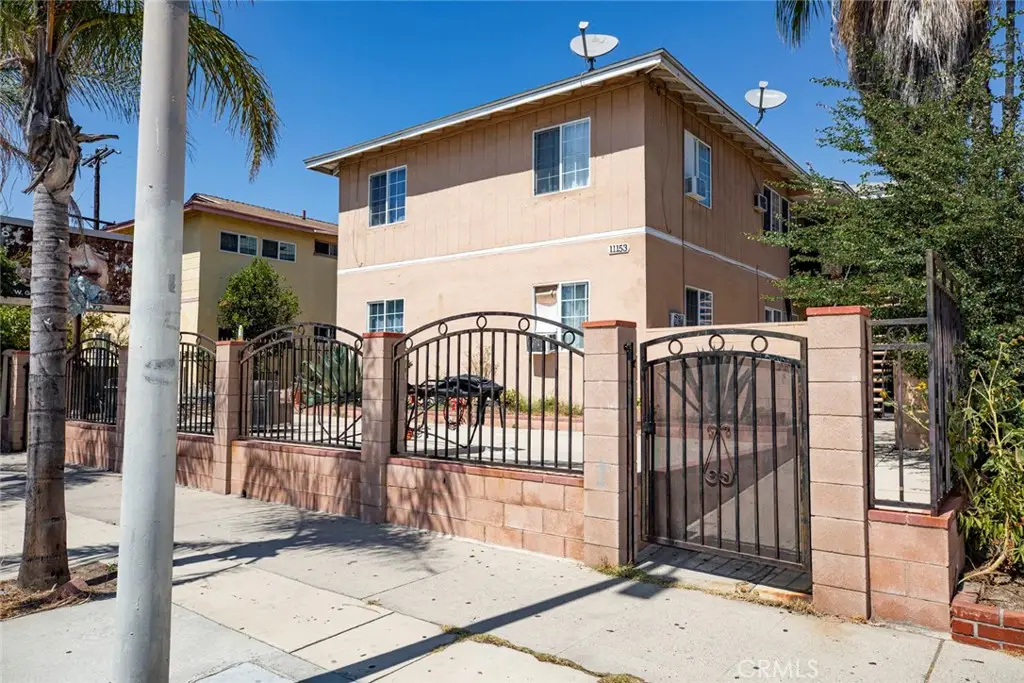 11153 Sherman, Sun Valley, CA 91352 - #1