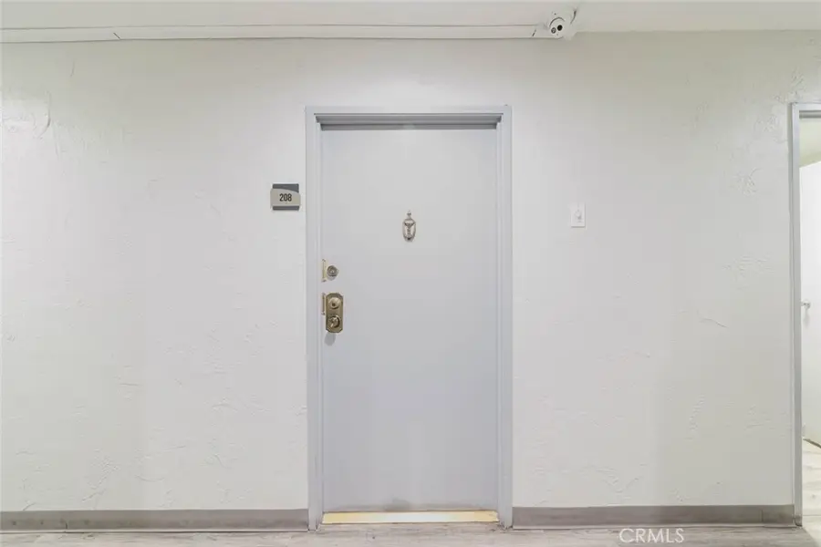 620 N Kenwood Street #208, Glendale, CA 91206 - #2