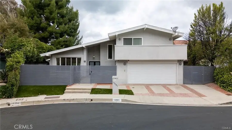 19281 Berclair Ln, Tarzana, CA 91356 - #2
