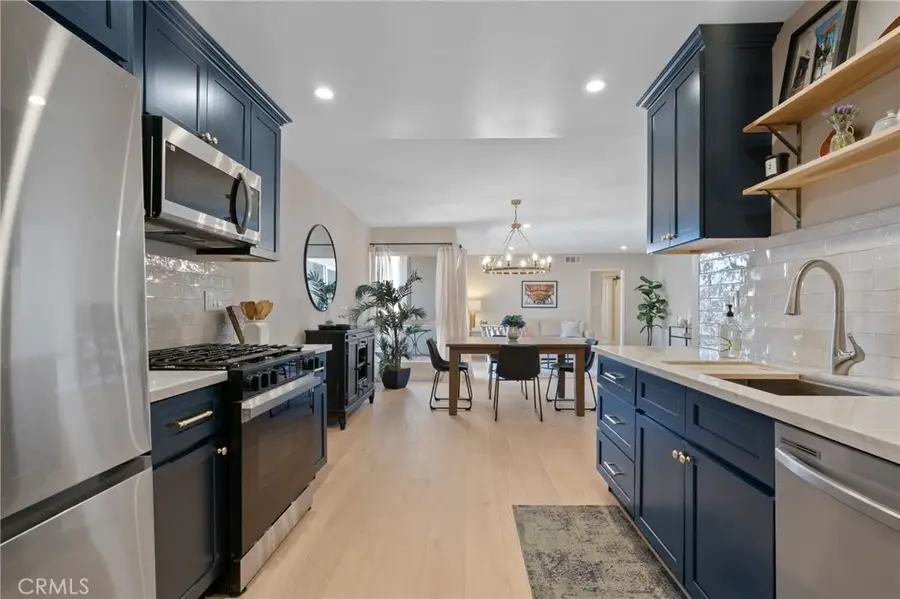 10707 Camarillo Street #314, North Hollywood, CA 91602 - #3