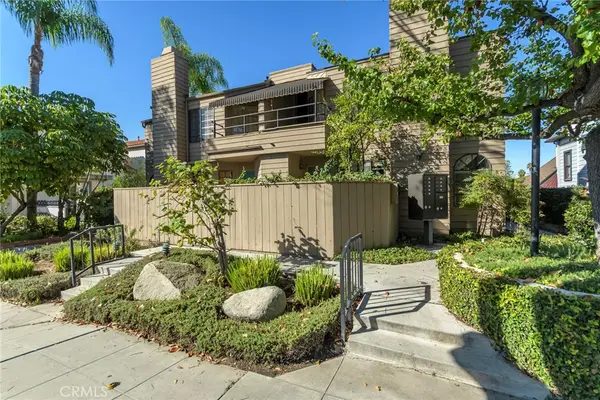 773 S Marengo Avenue #3, Pasadena, CA 91106
