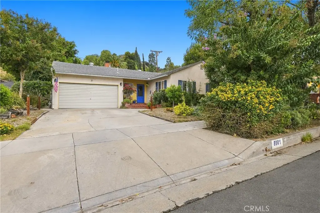 8001 Ellenbogen, Sunland, CA 91040 - #1