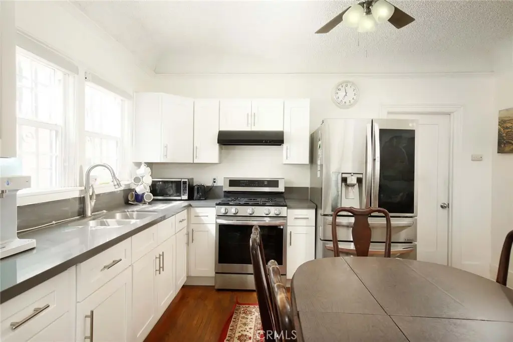 1547 S Wilton, Los Angeles, CA 90019 - #1