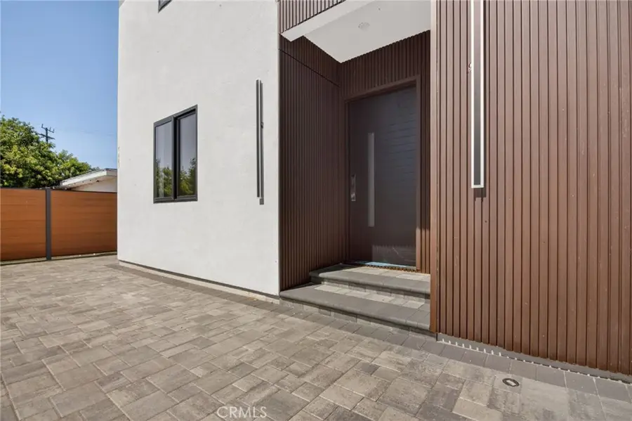 7607 Greg, Sun Valley, CA 91352 - #3
