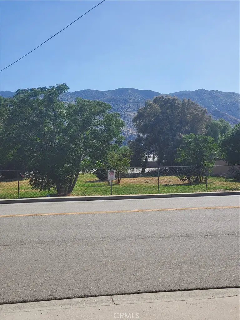 1396 Ramsey, Banning, CA 92220 - #1