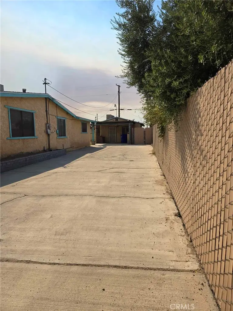 36614 Leona Street #U1-2, Barstow, CA 92311 - #2