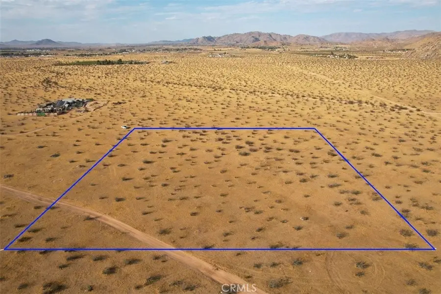 3 Lynn Road, Apple Valley, CA 92307 - #3