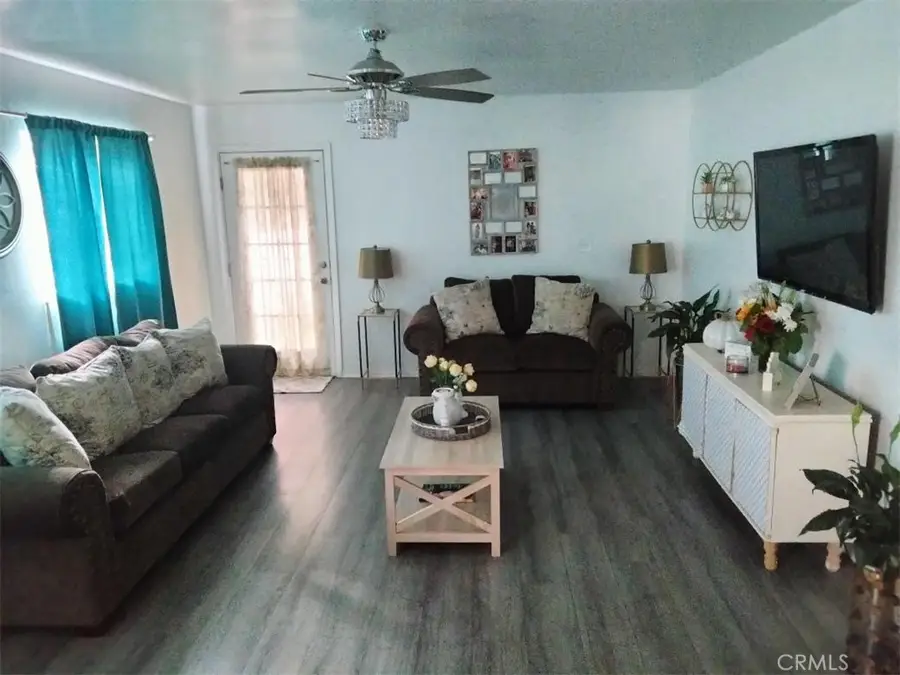 1407 E 50th Street, Los Angeles, CA 90011 - #2