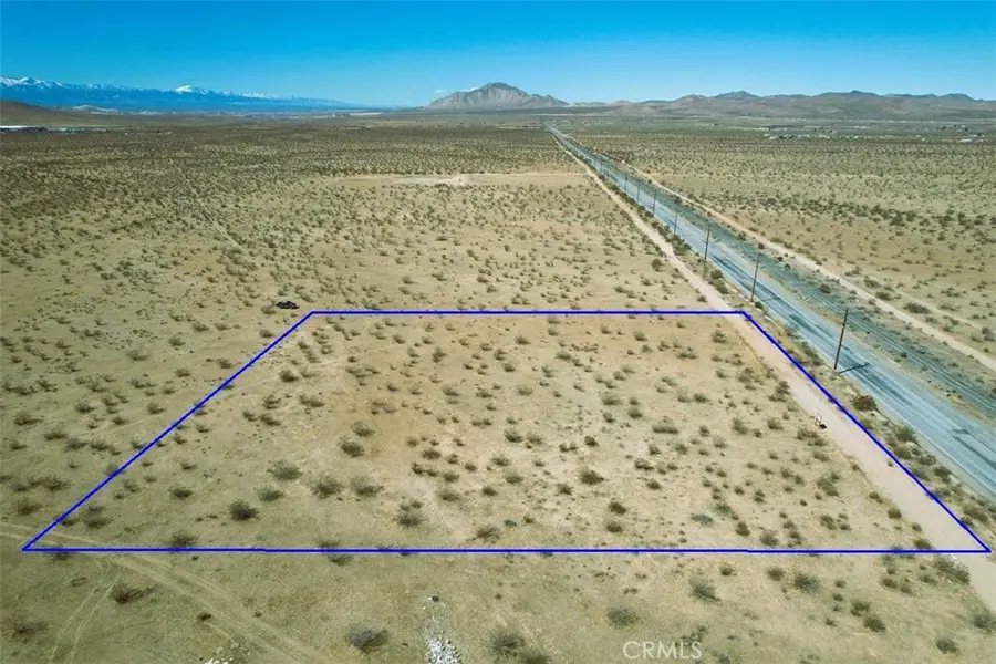 4 Quarry Road, Apple Valley, CA 92307 - #3