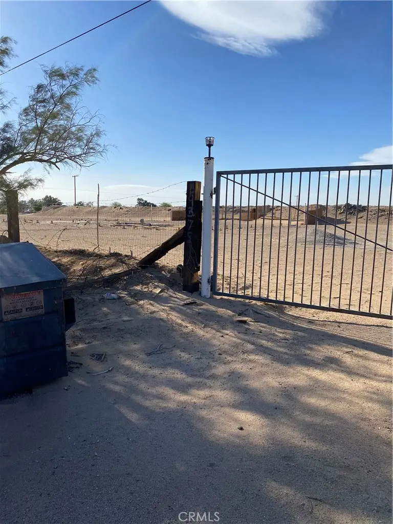 39375 Tami Road, Newberry Springs, CA 92365 - Image #3