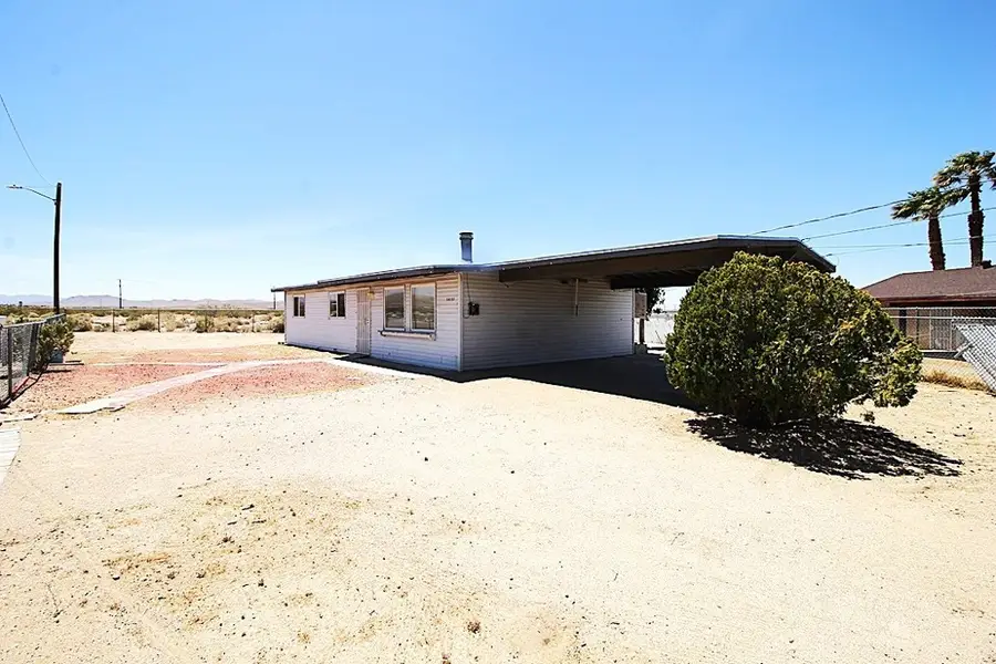 34150 Woods Avenue, Barstow, CA 92311 - #2
