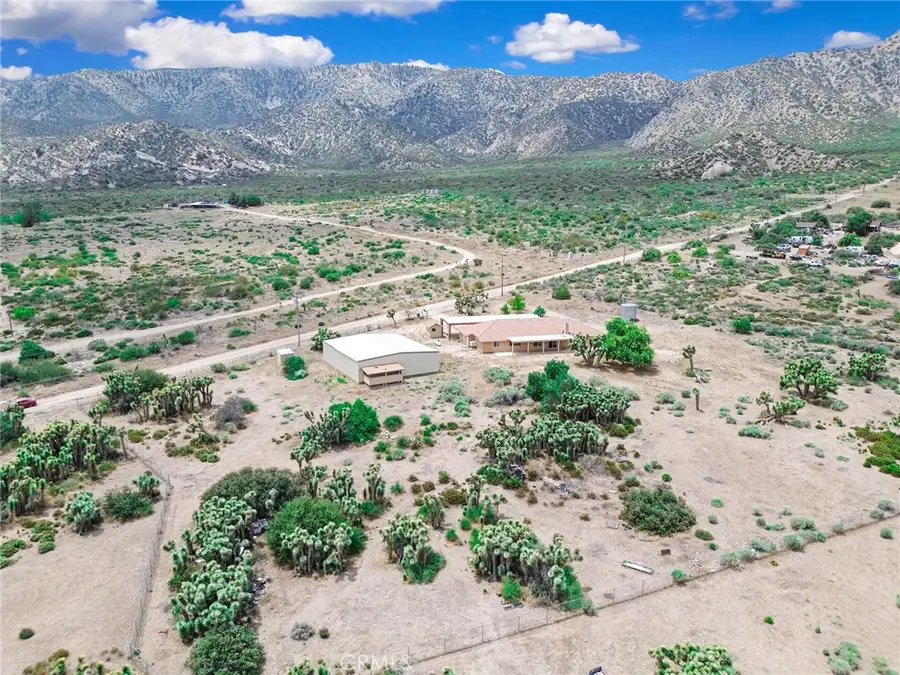 4426 E Oil Well, Phelan, CA 92371 - #3