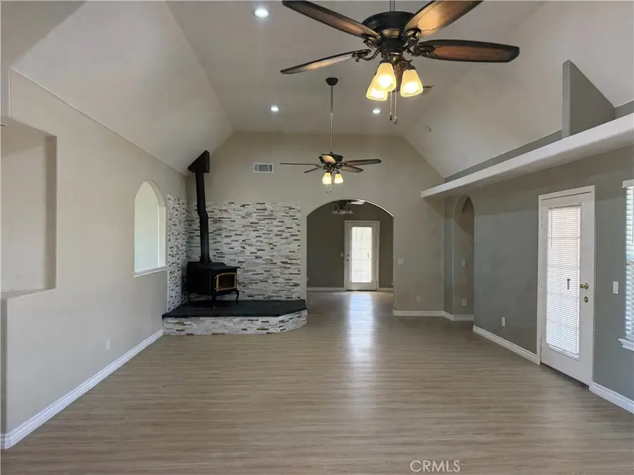 10626 Beaver Avenue, Phelan, CA 92371 - Image #3