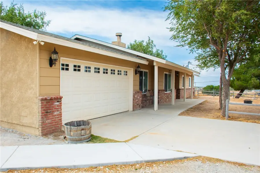 6591 Sundown Drive, Phelan, CA 92371 - #3