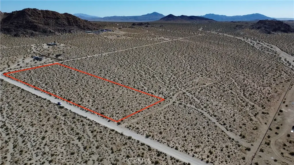 777 Peffer Lane, Lucerne Valley, CA 92356 - #1
